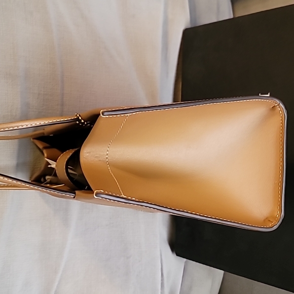 Coach X Tom Wesselmann Cashin Carry Tote 22 CA128 NWT - Picture 4 of 7